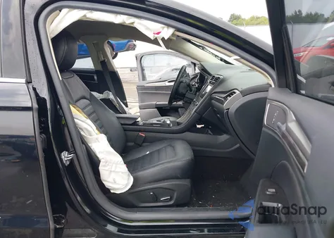 2017 Ford Fusion Se z USA, uszkodzony, nr VIN 3FA6P0HD5HR404023